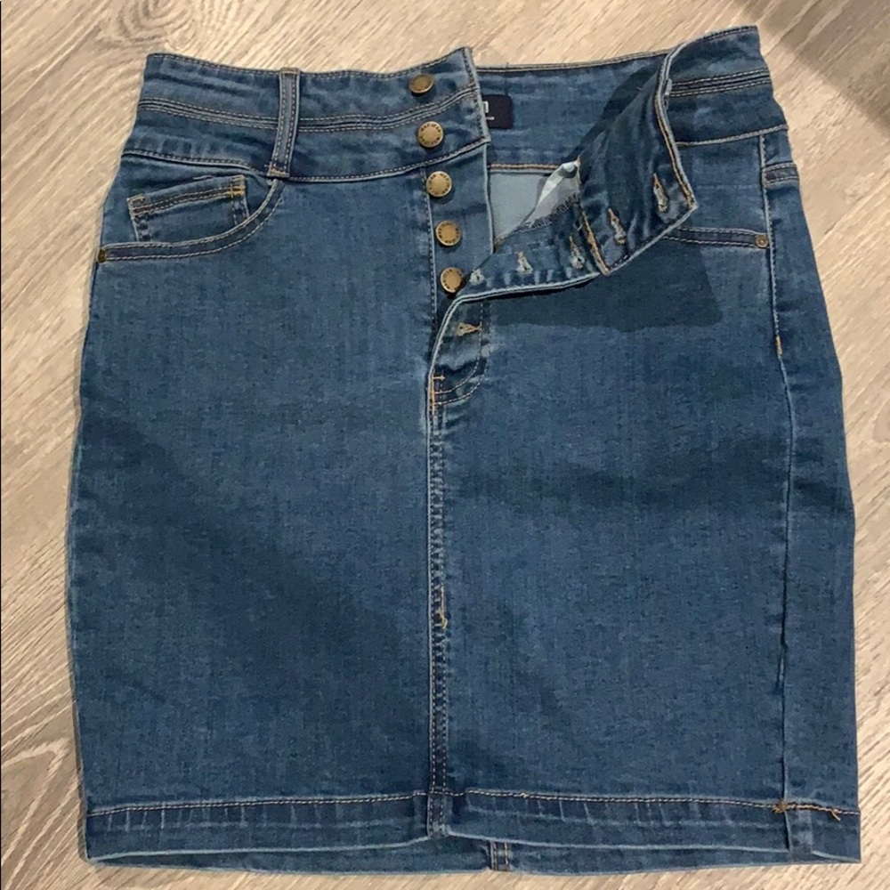Skirt